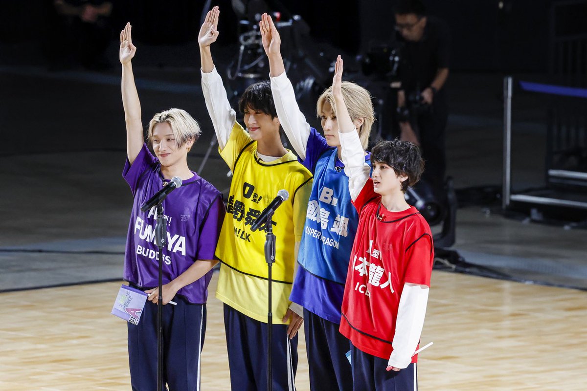 Emo_miu's tweet image. 【第5回 #EBiDAN大運動会】
血液型対抗「スポーツマンヒップ」開催💪🅰️🅱️🅾️🆎

🎖️MVP
みんな納得!!チーム想いな #ユーキ🚄

🥇優勝はB型チーム
#飯島颯「最高の誕生日プレゼントとなりました！」

[レポ/写真📸]
🔗emomiu.jp/news/243324/

#超特急 #MILK #スパドラ #げんじぶ #BUDDiiS #ICEx #Emomiu