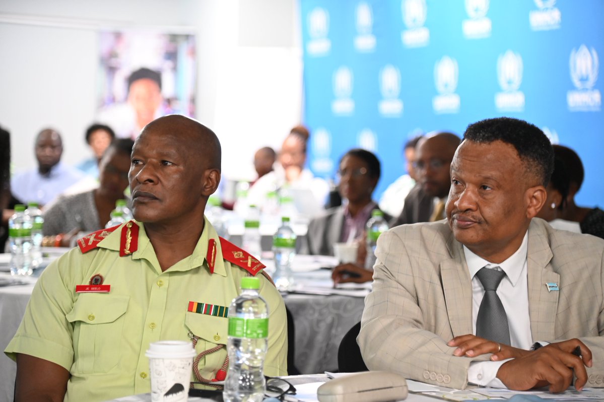 UNHCR Southern Africa (@unhcrsouthernaf) on Twitter photo Proud to join <a href="/BWGovernment/">Botswana Government</a> & <a href="/ohchr_sa/">@UN Human Rights Southern Africa</a> in Botswana for national talks on stronger human rights protections – Botswana takes key steps toward acceding to the 1961 Convention on the Reduction of Statelessness. <a href="/EndStatelessns/">Global Alliance to End Statelessness</a> <a href="/Refugees/">UNHCR, the UN Refugee Agency</a>
#EndStatelessness Proud to join <a href="/BWGovernment/">Botswana Government</a> & <a href="/ohchr_sa/">@UN Human Rights Southern Africa</a> in Botswana for national talks on stronger human rights protections – Botswana takes key steps toward acceding to the 1961 Convention on the Reduction of Statelessness. <a href="/EndStatelessns/">Global Alliance to End Statelessness</a> <a href="/Refugees/">UNHCR, the UN Refugee Agency</a>
#EndStatelessness