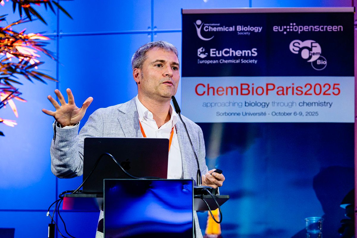 Division de Chémobiologie tweet media