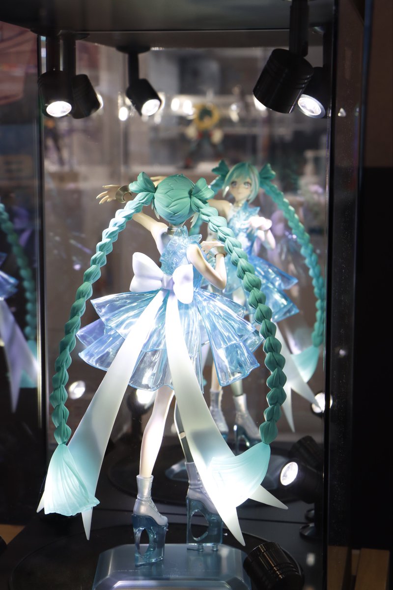 初音ミク BANPRESTO EVOLVE Clearluxe-EmeraldGem-フィギュア 2025年10