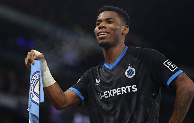 8 numara posizyon icin devre arası Club Bruge formasi giyen Raphael Onyedika transferine ne dersiniz ?

Osimhen'den bilgi alıyormuş 🙄🤔