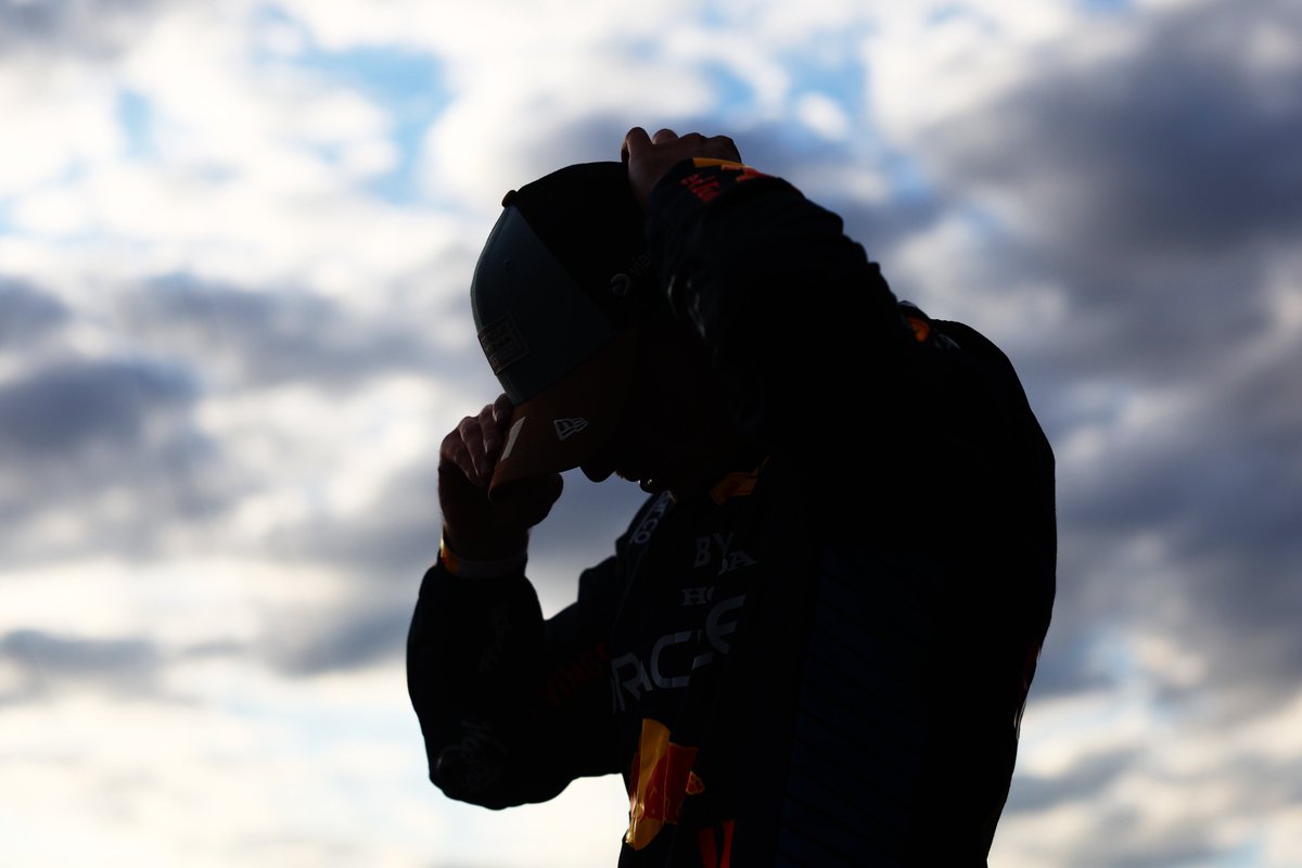 redbullracing's tweet photo. Saddle up 🔜

#F1 || #USGP 🇺🇸 https://t.co/TyDWfu8uuu