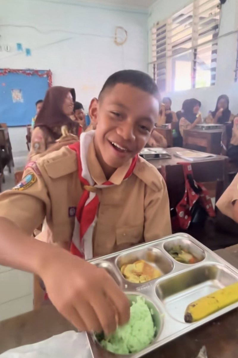 pelaksanaSini's tweet image. 2012, and you ?