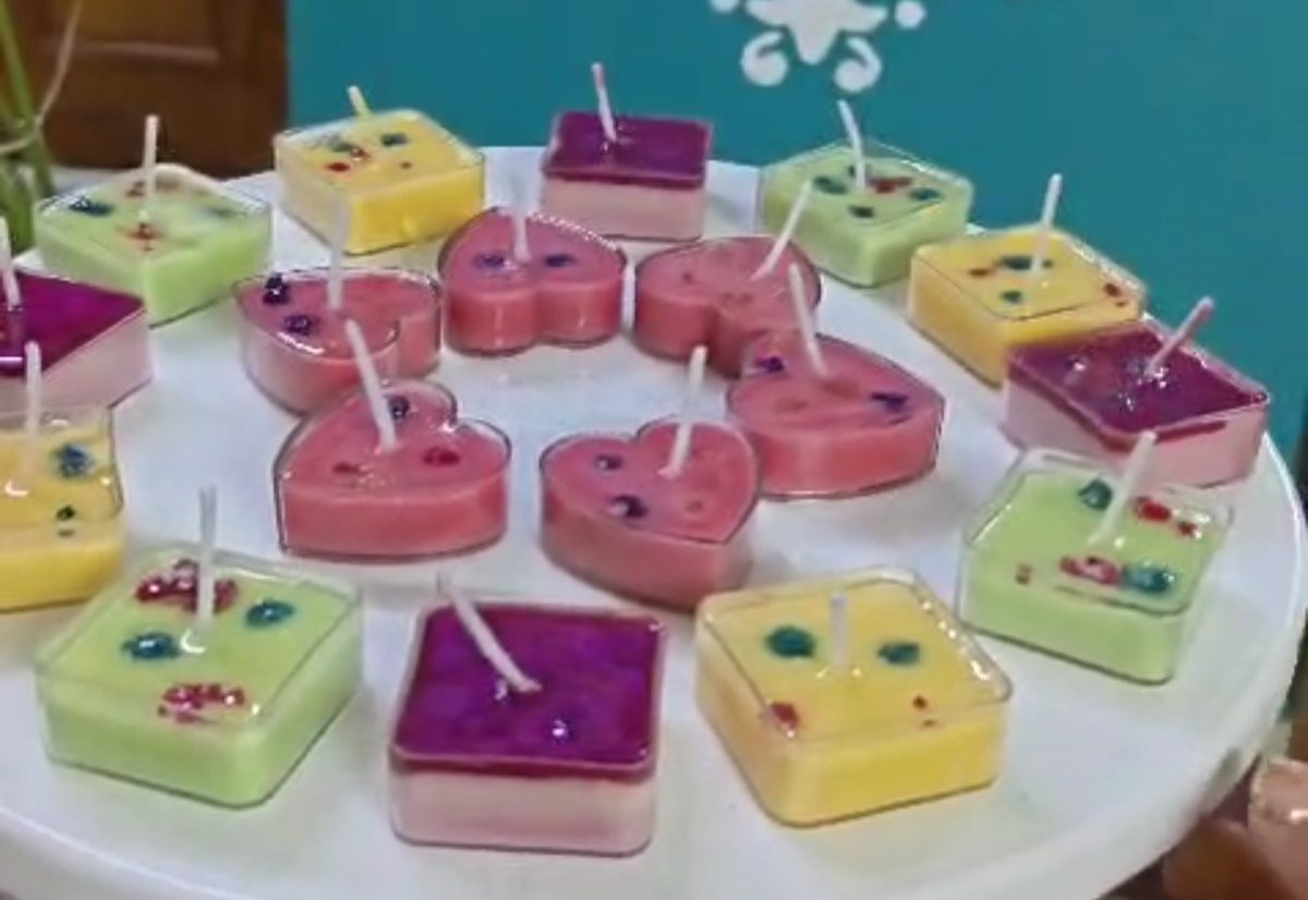 Handmade T-Candle which lasts for a minimum of 5 hours.