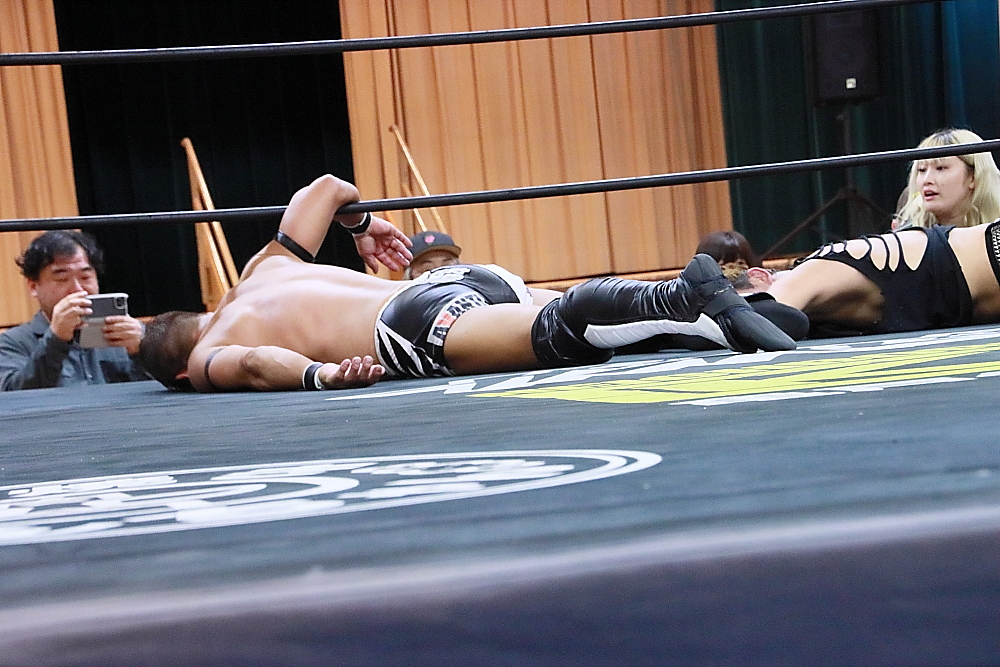 勝村周一朗 GRANDSLAM NINJA CHOKE レッグガード Amazon.co.jp: 勝村周一朗ニンジャチョーク[DVD] : 本