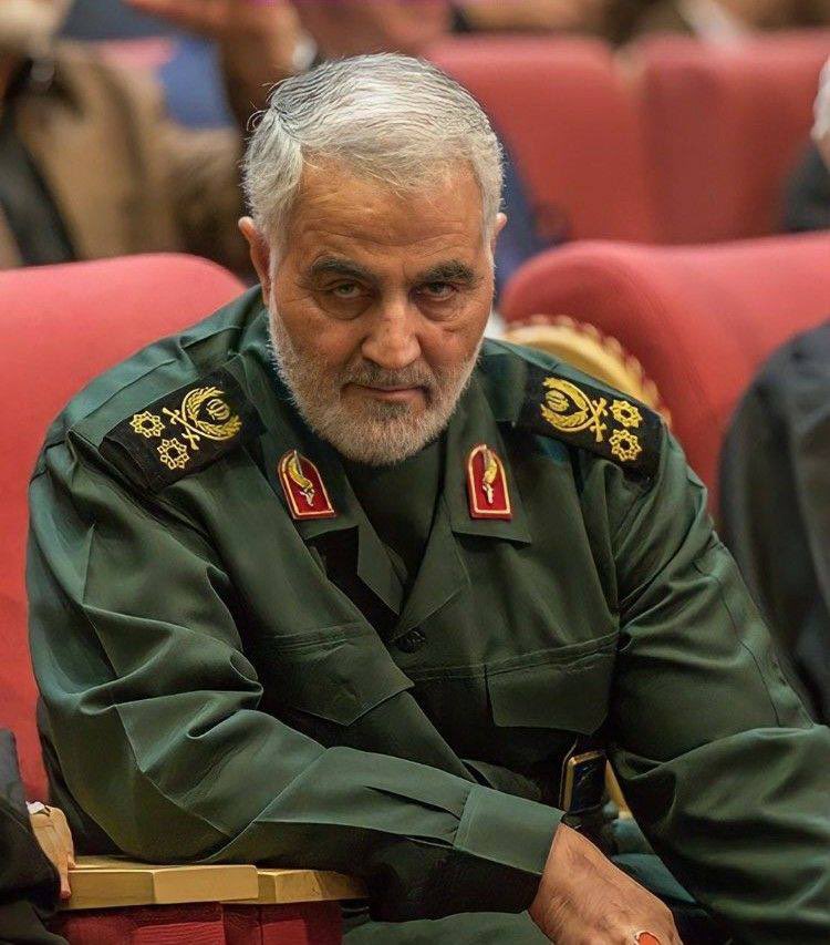 HAXTAX0's tweet photo. والله اگر سنگ بود ،سنگ سختی بود
و اگر کوه بود ، کوه یگانه و بلندی بود
#HERO
#genral https://t.co/zyFCvNlvAZ