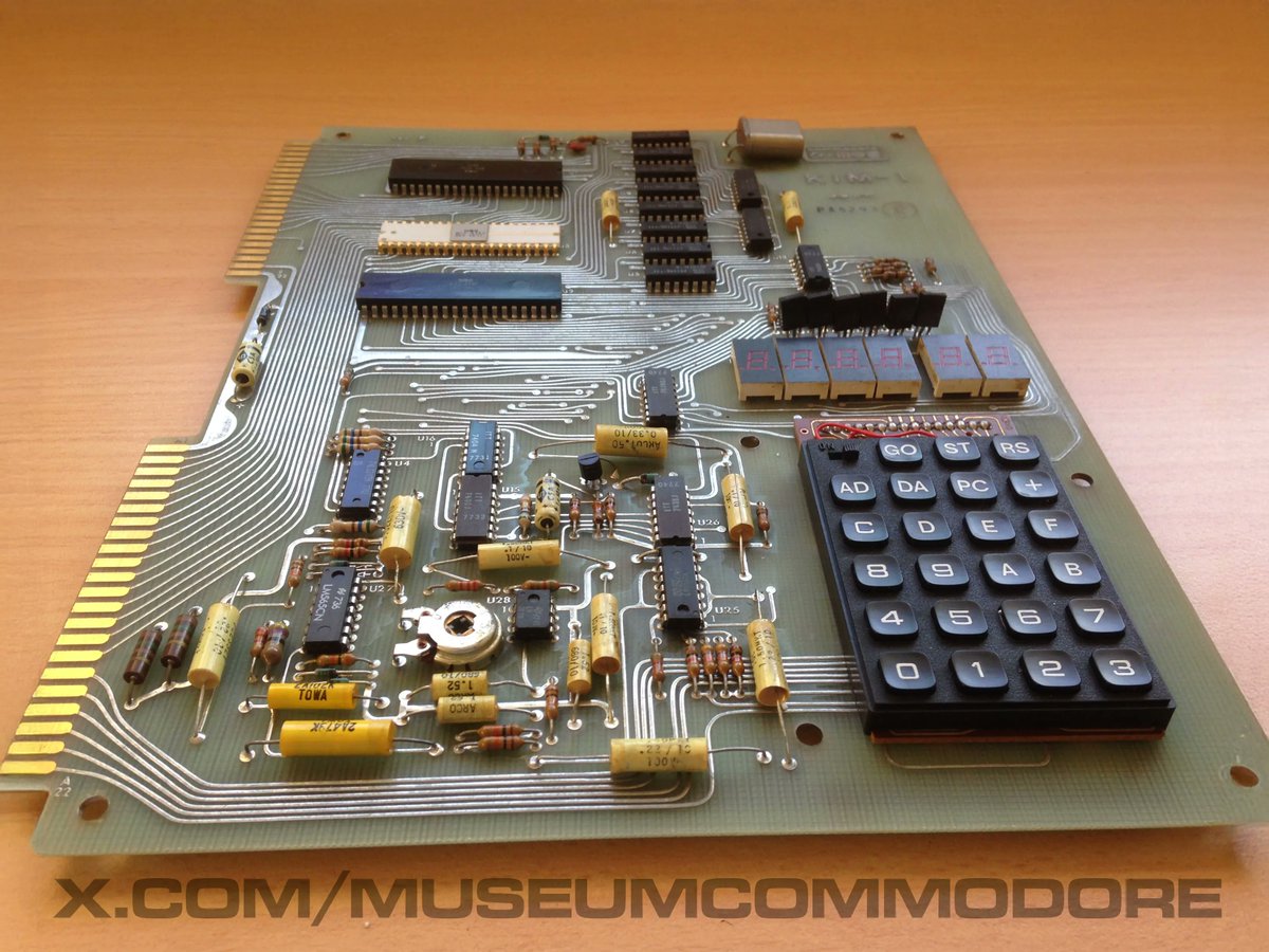 MuseumCommodore's tweet image. The KIM-1, launched in 1976 by MOS Technology (later acquired by Commodore International), was a groundbreaking single-board computer that made microcomputing accessible to hobbyists and engineers. Priced at just $245, it featured the revolutionary MOS 6502 microprocessor.…