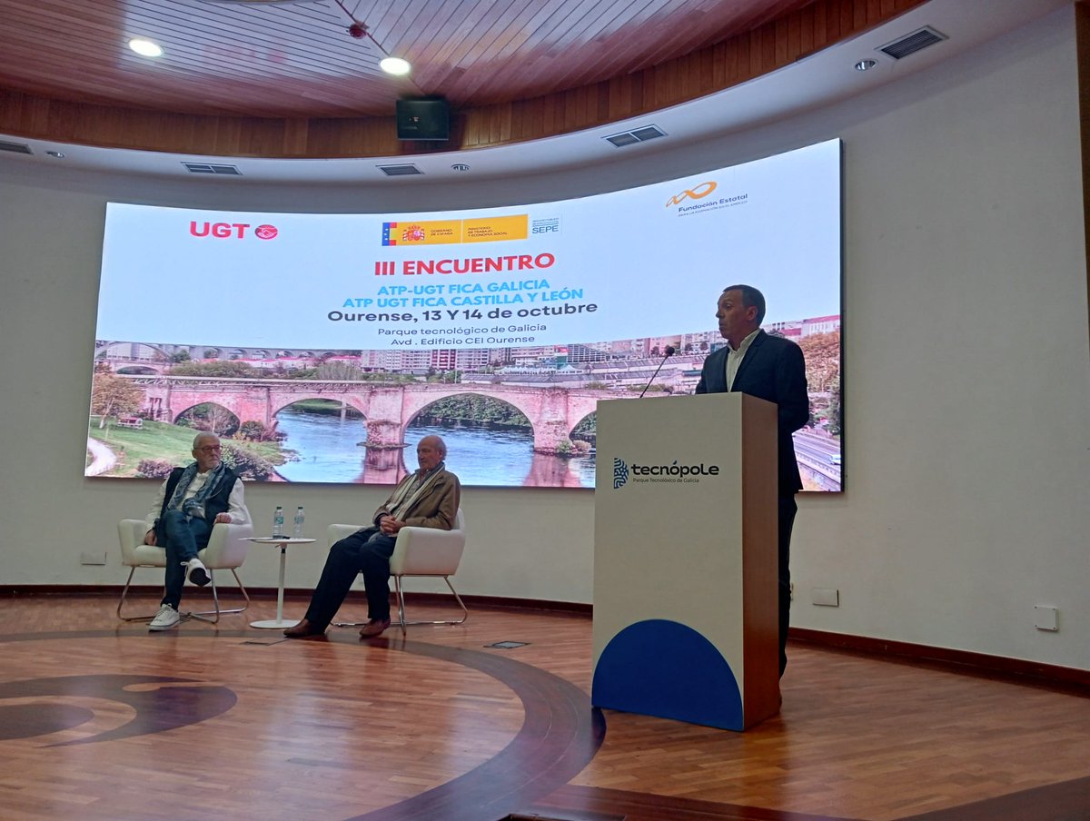 👁️‍🗨️ Ayer y hoy hemos asistido al III Encuentro de la ATP UGT-FICA #CyL y #Galicia en #Ourense
🟦 APERTURA 
SG ,Sandra Vega
🟦 Mesa "Soledad no deseada y consecuencias"
S.Accion Sindical, Gorka López 
🟦 CLAUSURA
S.Organización, Andrés Mielgo