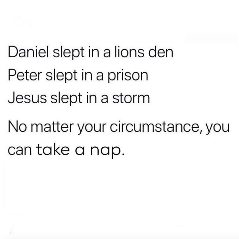 Who’s up for a nap?✋🏻