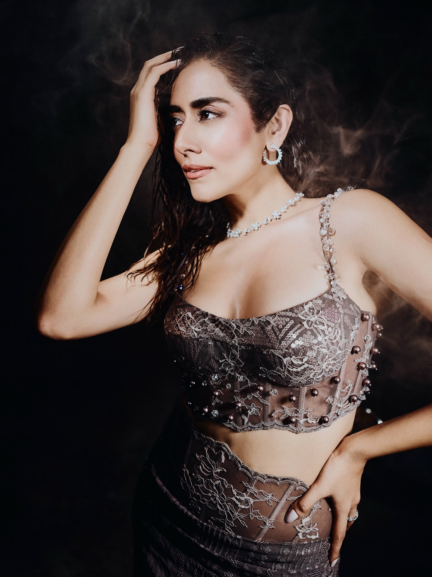 G3OHXnDbwAAsLmz?format=jpg&name=large