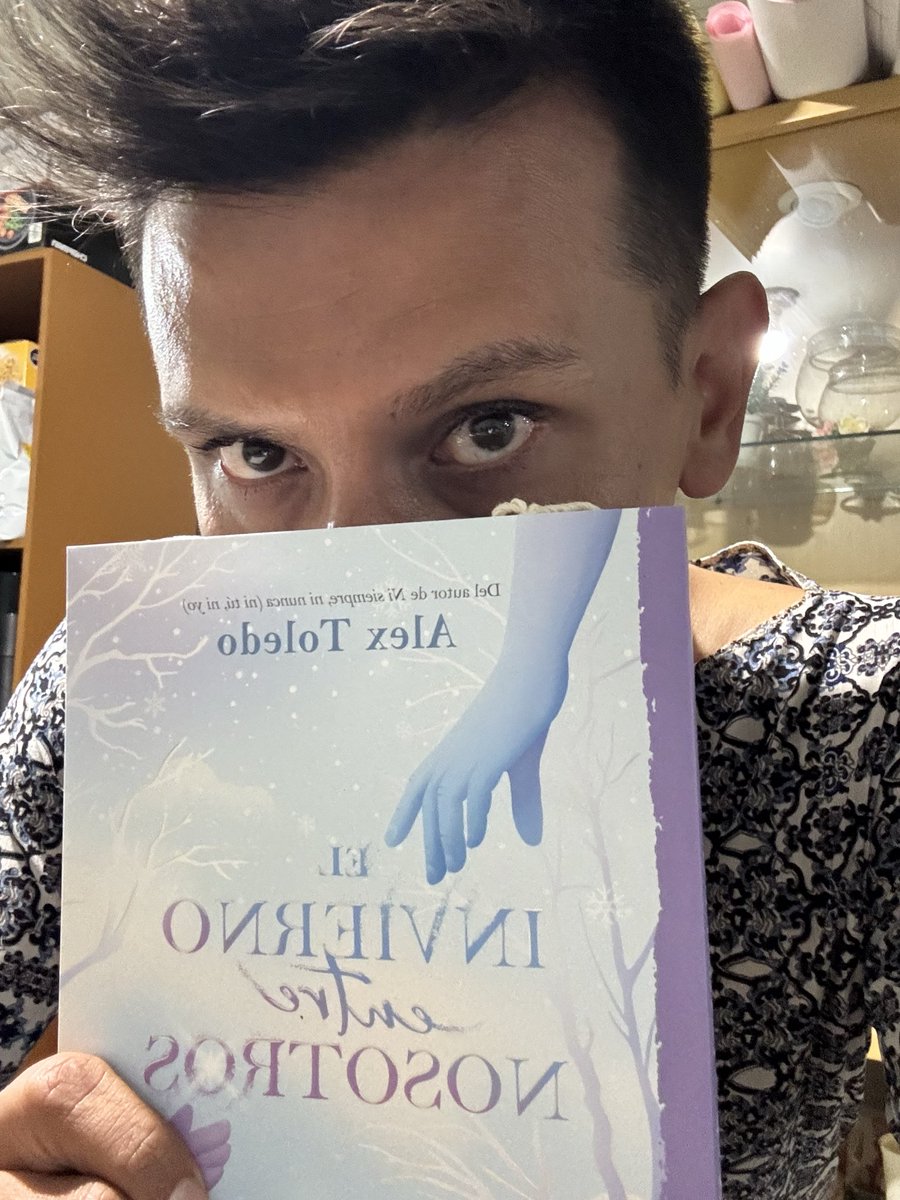 anhellcava's tweet image. Ya lo tengo; ahora falta su autógrafo, @alejilloTol 
Opiniones, later…