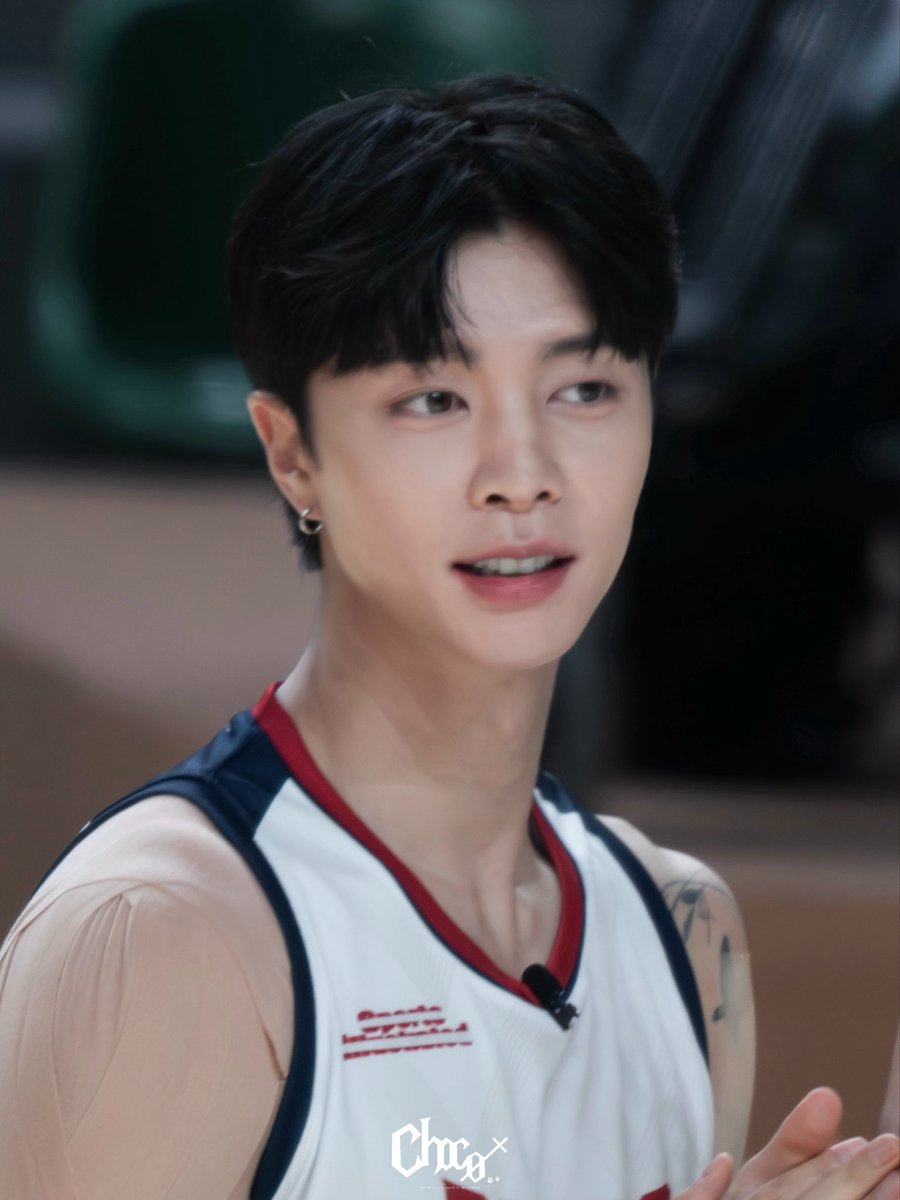 Choco_johnny029's tweet image. 251008 열혈농구단🏀
#쟈니 #JOHNNY #ジャニー #NCT127 #NCT