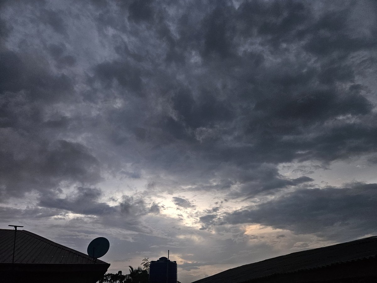 TheRealMannie007 (@emmanuelasieg14) on Twitter photo 