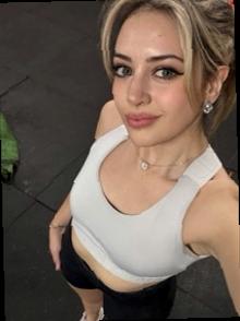 princessc442's tweet image. he liked my pic after 3 weeks i’m filing for emotional damages