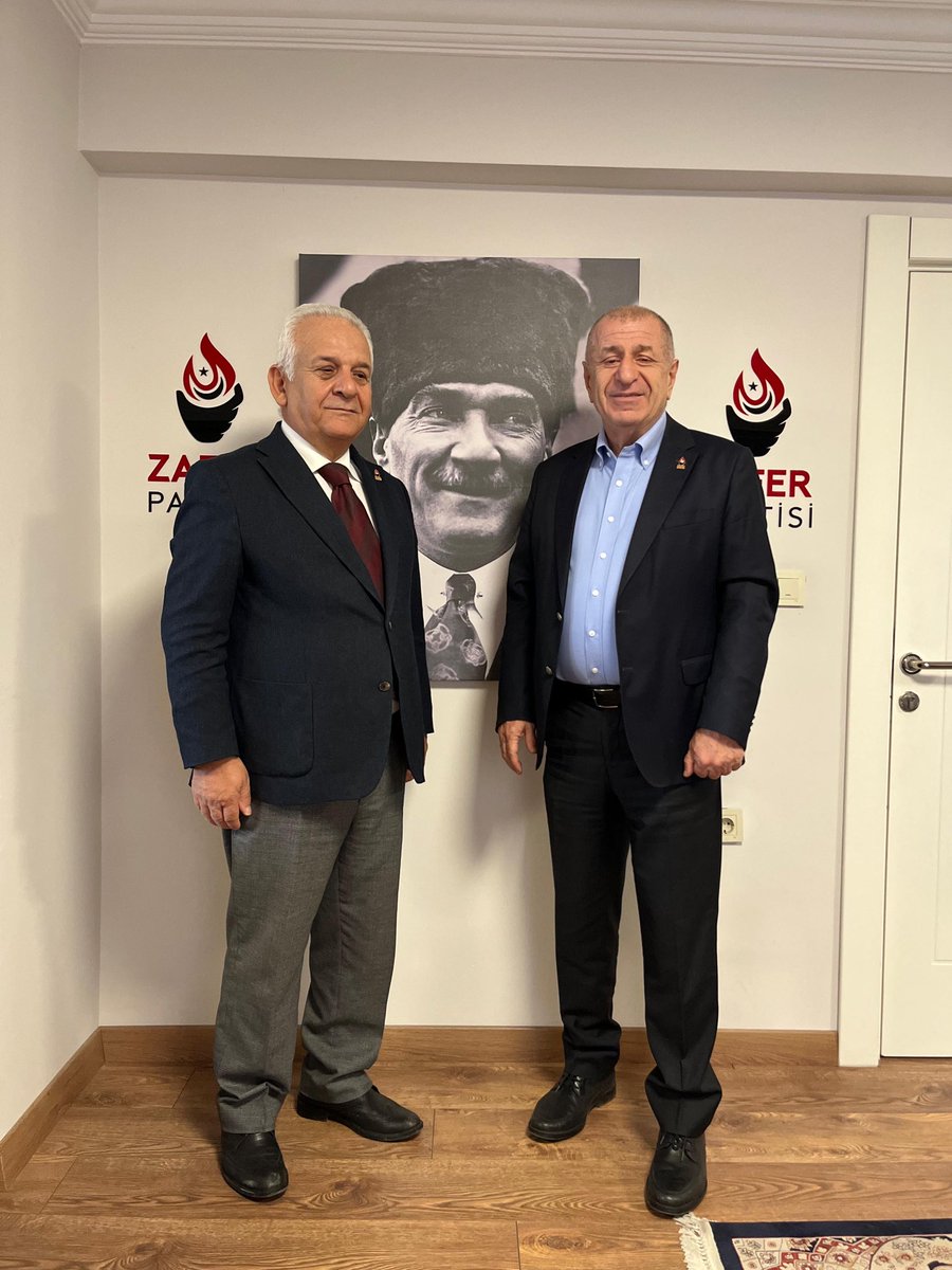 Emekli Mülkiye başmüfettişi  Hacı Mehmet Songur 1980’lerin başından bu yana İçiişleri ve Çalışma Bakanlıklarında sürdüğü ve derin bir bürokrasi deneyimi elde etmesini sağlayan çalışmalarını bundan sonra Zafer Partisi Atatürkçü Milli Üniter Laik Devlet komisyonu başkanı olarak