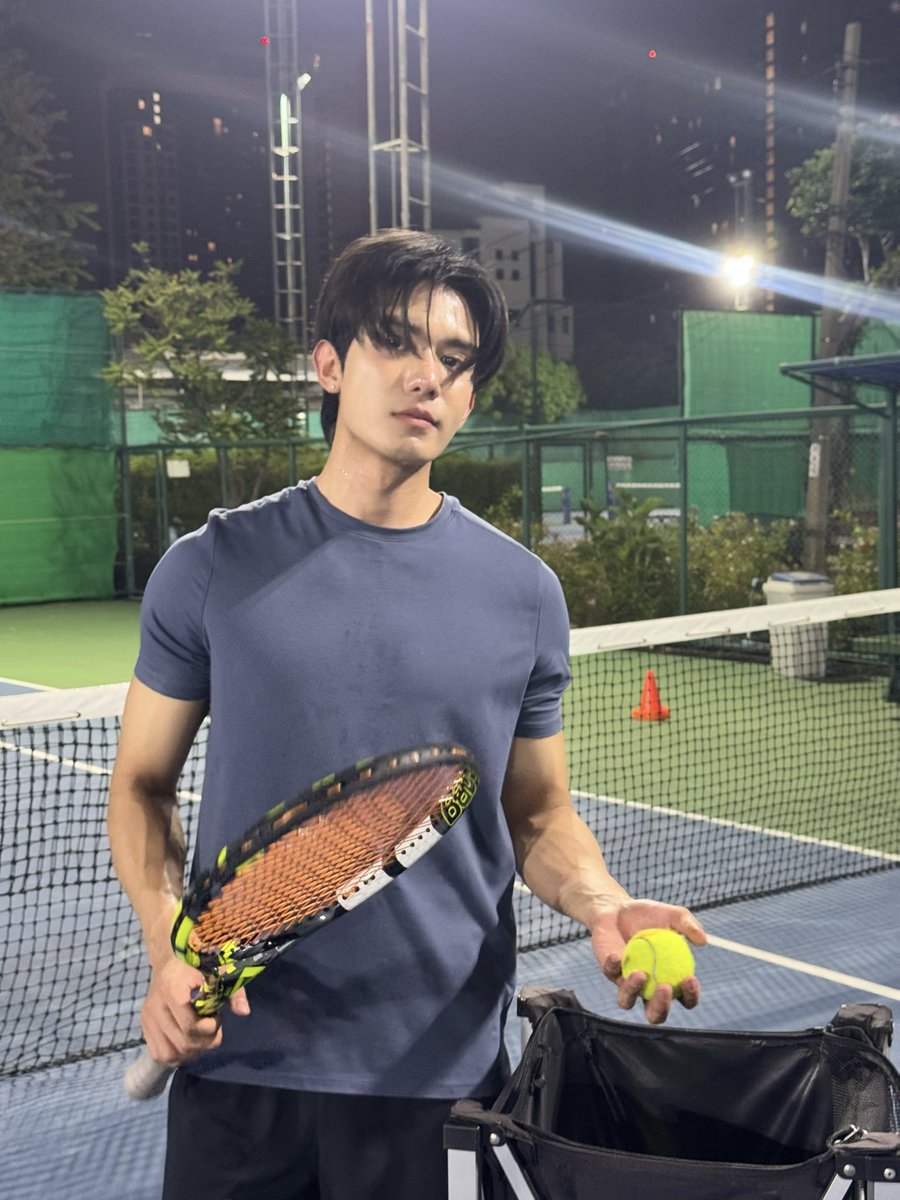netsiraphop's tweet photo. Play with me 🎾  #netsiraphop https://t.co/KQ2v0u6Rvk