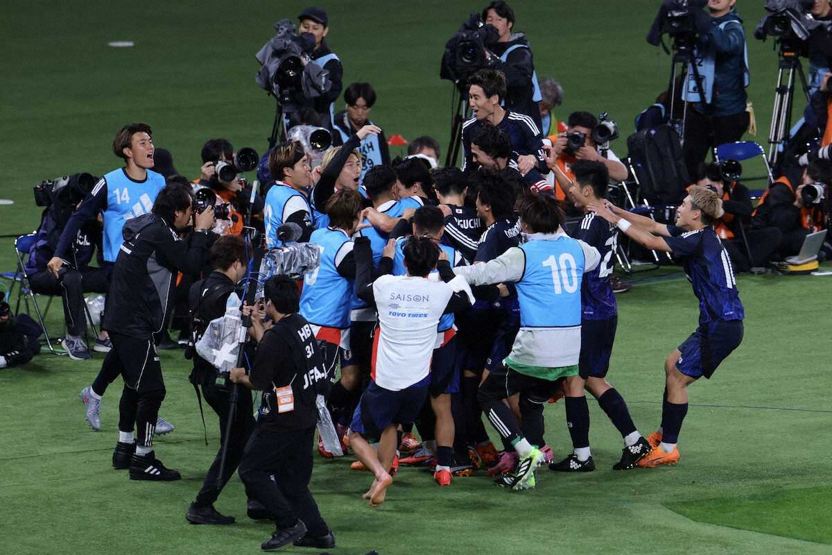 【ついに】日本代表、ブラジルから歴史的初勝利！ 前半0ー2から後半大逆転
news.livedoor.com/article/detail…

サッカー日本代表は国際親善試合でブラジル代表に3ー2と勝利。前半を0ー2で折り返すも後半3得点と逆転に成功。過去13戦勝利のなかったサッカー王国相手に歴史的1勝を挙げた。