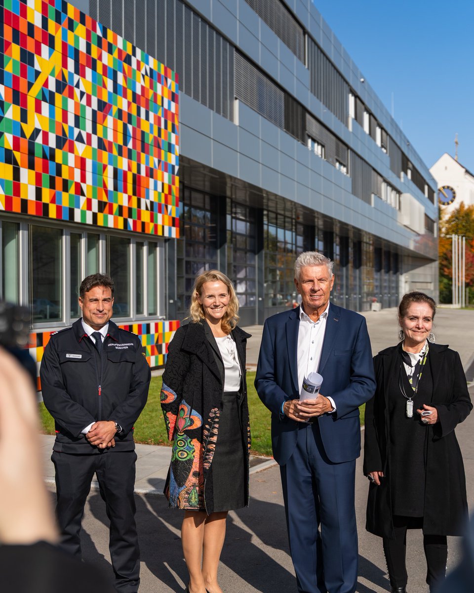 Feuerwehr München tweet media
