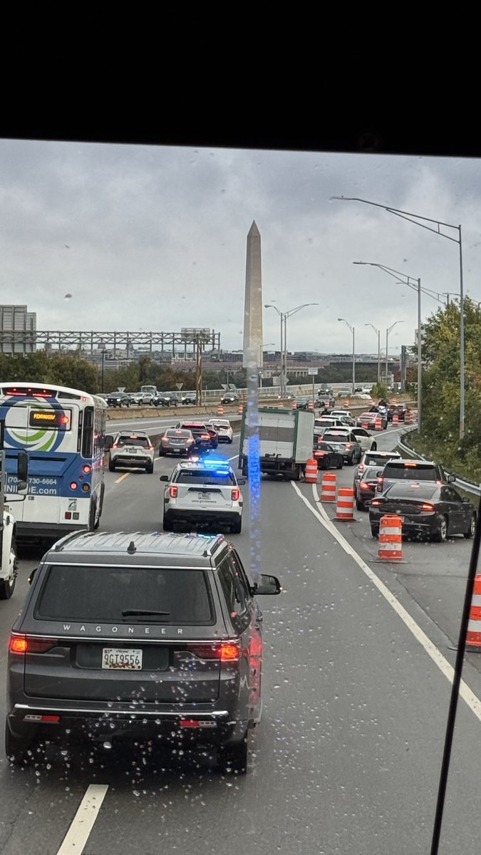 CGProgram's tweet image. Going to the Capitol, we’re receiving a @CapitolPolice escort. The entire highway has been shut down. And then arriving at a point it wasn’t… the path is cleared.