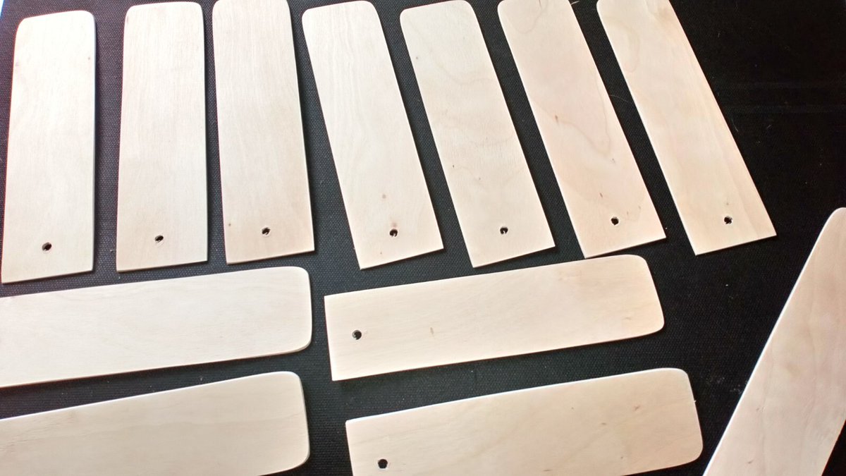 Listings247's tweet photo. LARGER BLANK BOOKMARKS PYROGRAPHY/LASER- 1.5mm BIRCH PLY-12 FOR £8.45 INC POST Seller:... - https://t.co/D84kN3uHTH #craft #ebay https://t.co/lsHuaivHGJ