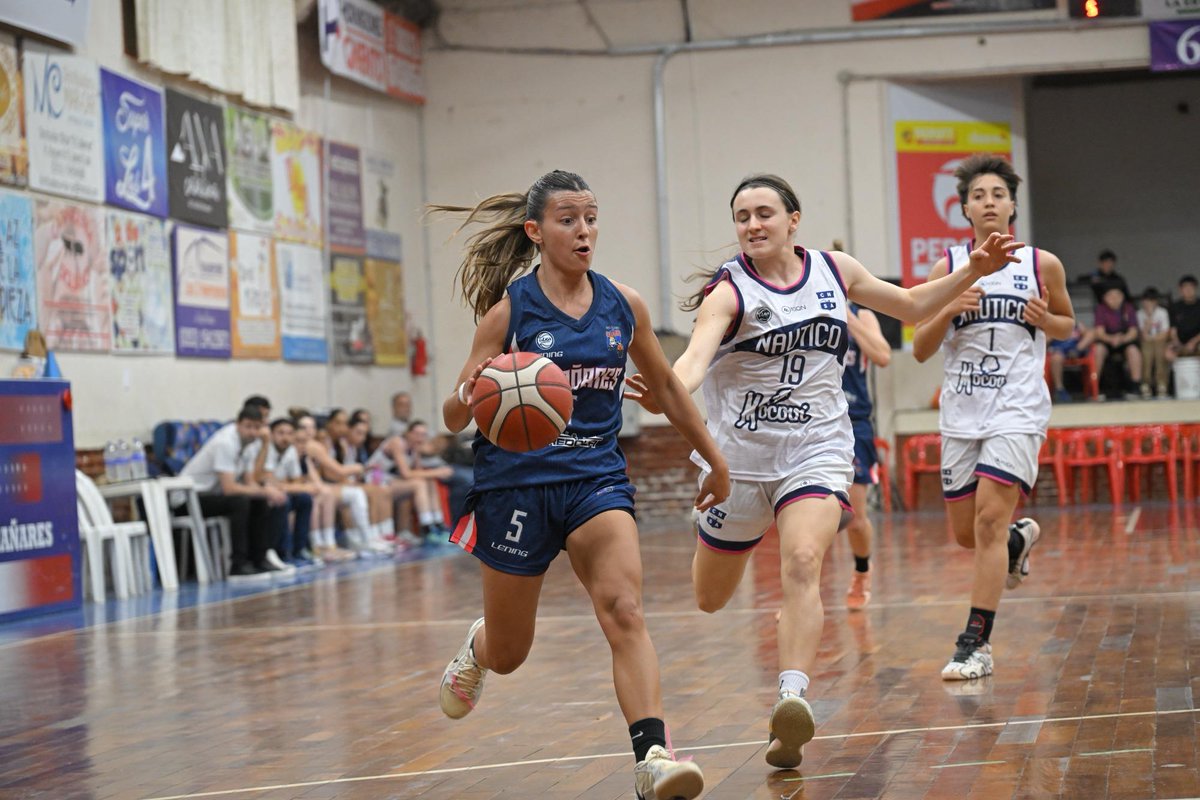 #LigaFemeninaSFB 🇦🇷🏀 
En su segunda incursión en tierras cordobesas, Náutico cayó en James Craik ante Chañares. Fue 74 : 62 
Cuarta caída en fila para las rosarinas que el sábado habían caído frente a Bochas 53 : 49 

#SFB