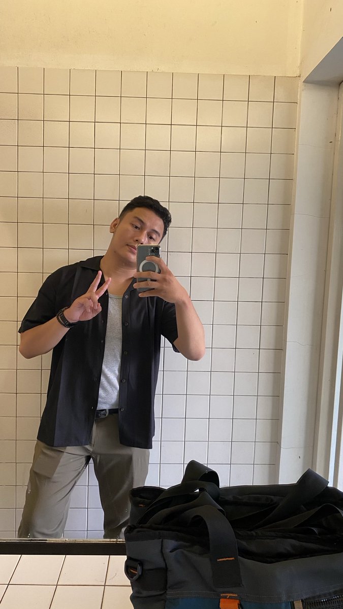 nomadicfeasts's tweet image. Pengen diajak nge-date deh
Kemana mana sendiri terus