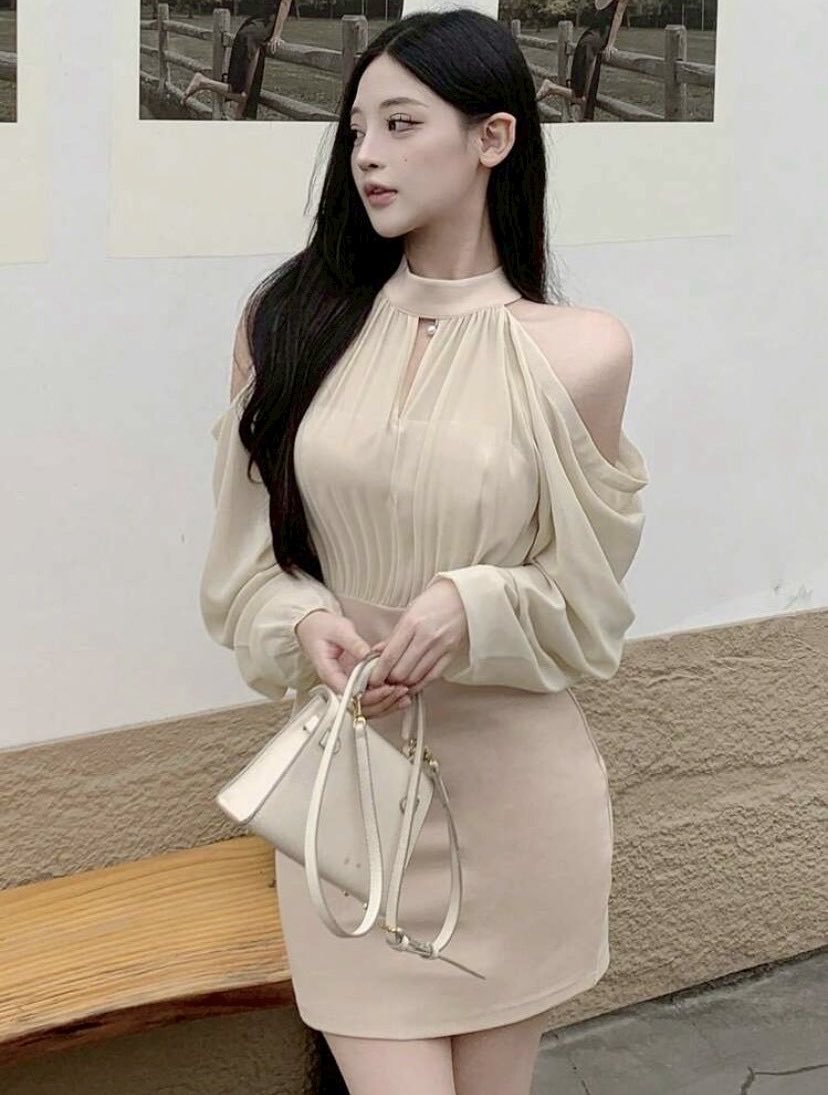 📸撮影会お知らせ📸

10月25日(土)ストリート撮影会 in 汐留（イタリア街周辺）
🔗 photo-t.cotori-pr.com/archives/event…

写真2枚目の大人っぽい衣装でいきます🫶
当日の気温次第でジャケットを羽織ったり羽織らなかったり？
ご希望に合わせて😊

ご予約お待ちしてます🍑

#撮影会 #ことり撮影会 #ポートレート