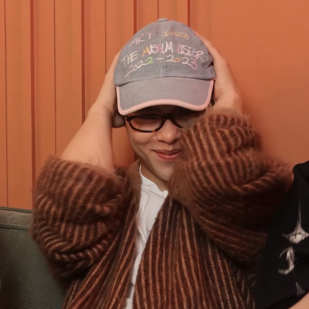 แต่แค่ทอยแล้ว -2 ทุกตา เลยอาจจะยัง😂

#MARCKRIS
#เกมของเราxBUS