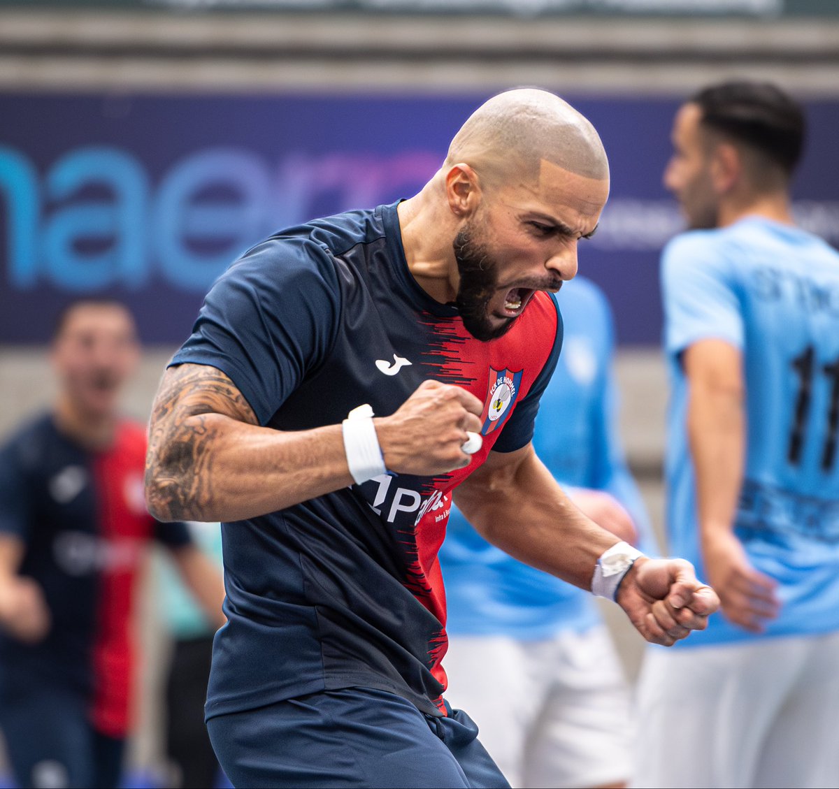 fotobyhelly tweet media