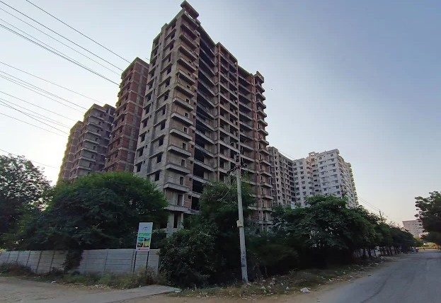 dir_ed's tweet image. In view of the submissions made by Directorate of Enforcement (ED), the Hon’ble Supreme Court has passed order dated 10.10.2025 wherein the attached properties, having a present market value of about Rs. 175 Crore, now stand restituted under PMLA, 2002, to the Successful…