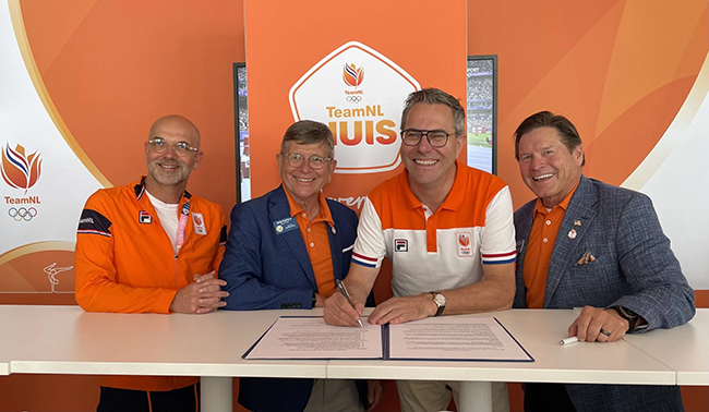 MVBuzz92692's tweet photo. 🏆 The Netherlands Olympic Team (TeamNL) signed an agreement to train for the 2028 Los Angeles Olympic and Paralympic Games in @missionviejo. Diving teams from Australia France and the USA will also train in the South Orange County city.  - https://t.co/9B4g8g3Rdu https://t.co/GLg0fak1Sh