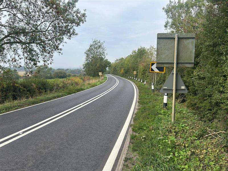 We’ve resurfaced 900m of the A422 near Farthinghoe with hot rolled asphalt, new road markings &amp; studs. These upgrades improve ride quality, visibility &amp; safety—helping keep West Northamptonshire’s roads safe for all. 🚧 #RoadSafety #A422 #Infrastructure