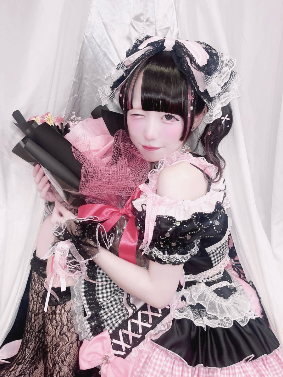 ┈ ┈ ┈ ┈ ┈ ┈ ┈ ┈ ┈ ┈ ┈ ┈ ┈ ┈ ┈

　　　　　♡ 𝟐𝟎𝟐𝟓.𝟏𝟎.𝟏𝟎 ♡

　　　  #氷菓にこ生誕祭2025 
　　ありがとうございました🍨🎀

┈ ┈ ┈ ┈ ┈ ┈ ┈ ┈ ┈ ┈ ┈ ┈ ┈ ┈ ┈