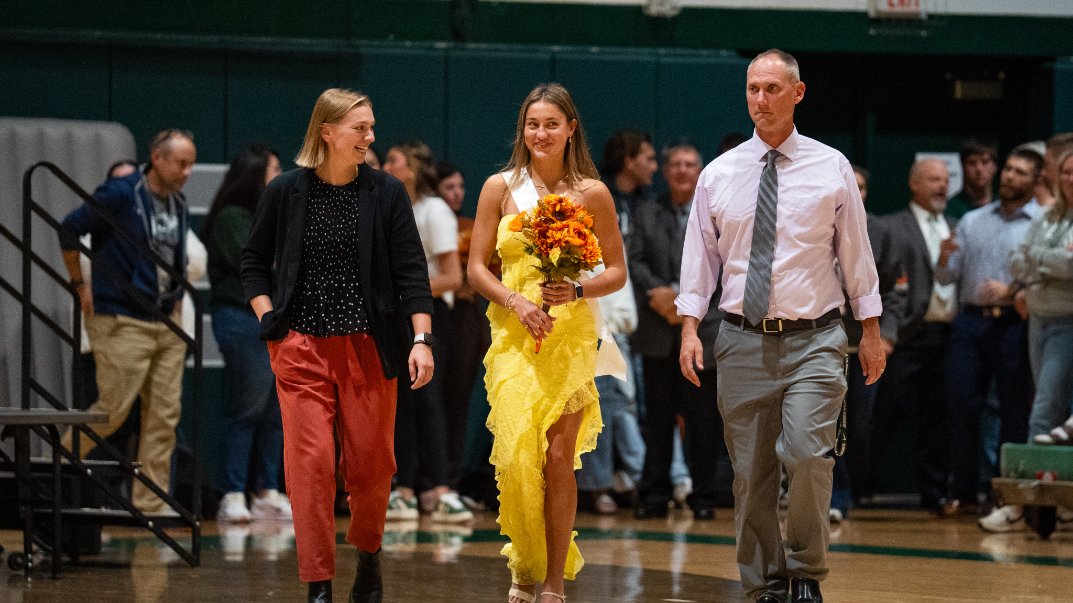 JenisonSchools's tweet image. Homecoming Week 2025 is in the books! Big thanks to all the staff, parents, students, Ottawa County Sheriff’s Office deputies, and volunteers who made the week a huge success. Check out these shots from the rally, parade, game, and dance! #JenisonHOCO25