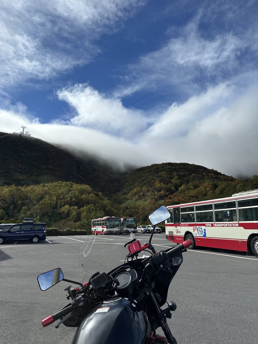 20cbkoj's tweet photo. 行きは高速、帰りは下道でひたすら日光街道
行き2時間半、帰り6時間
無謀すぎた😇

#那須 #茶臼岳 #レブル #レブル1100 #レブル1100T #REBEL #REBEL1100 #REBEL1100T https://t.co/NotfnZynV9