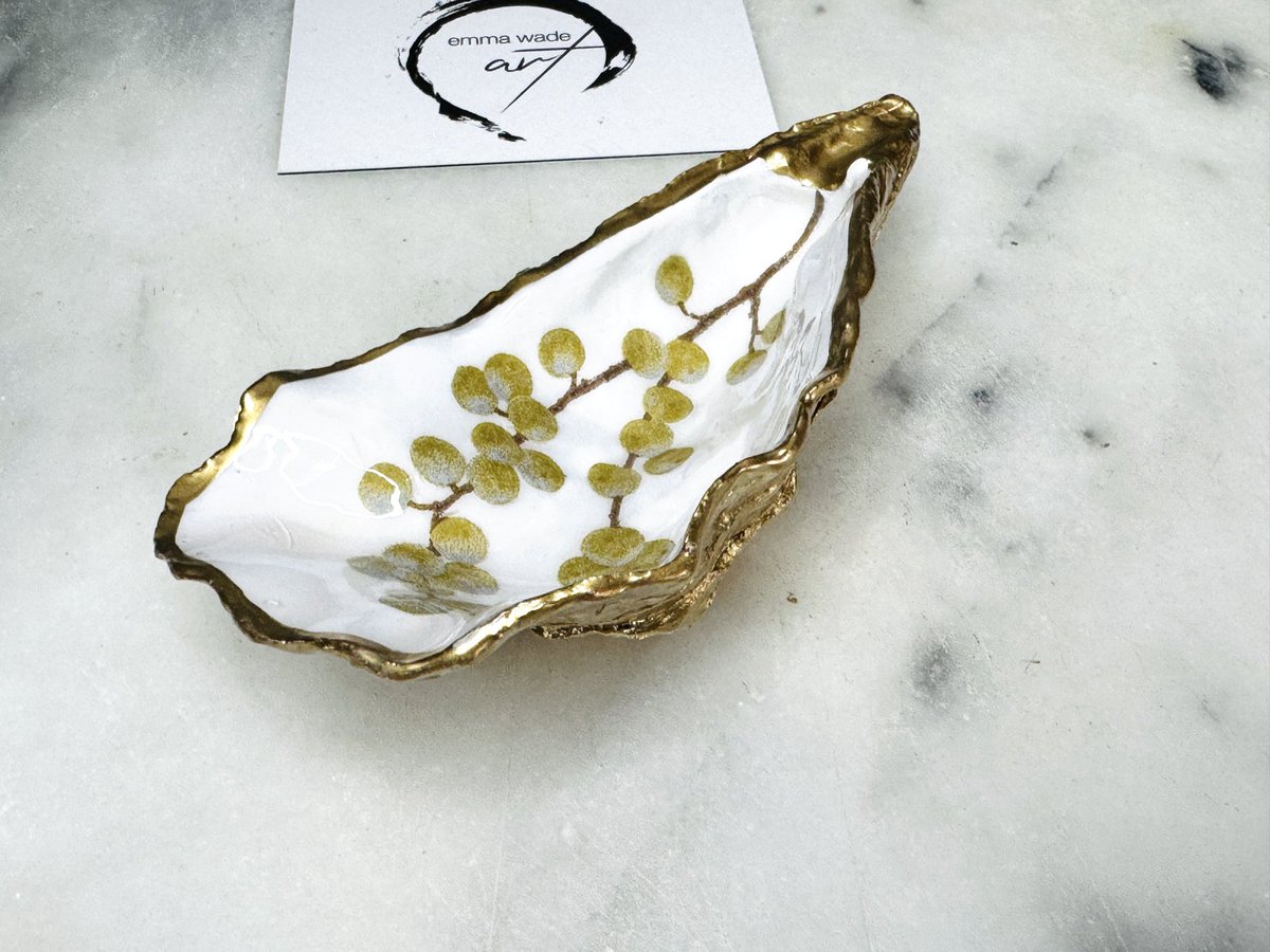 🍂 Lots of new Autumnal Handmade Gifts available this week!
Each piece is crafted with care in my Surrey studio using sustainably sourced materials — perfect for cosy seasonal gifting.

✨ Explore the collection: emmawadeart.etsy.com
#Handmade #AutumnDecor #EtsyShop #giftidea