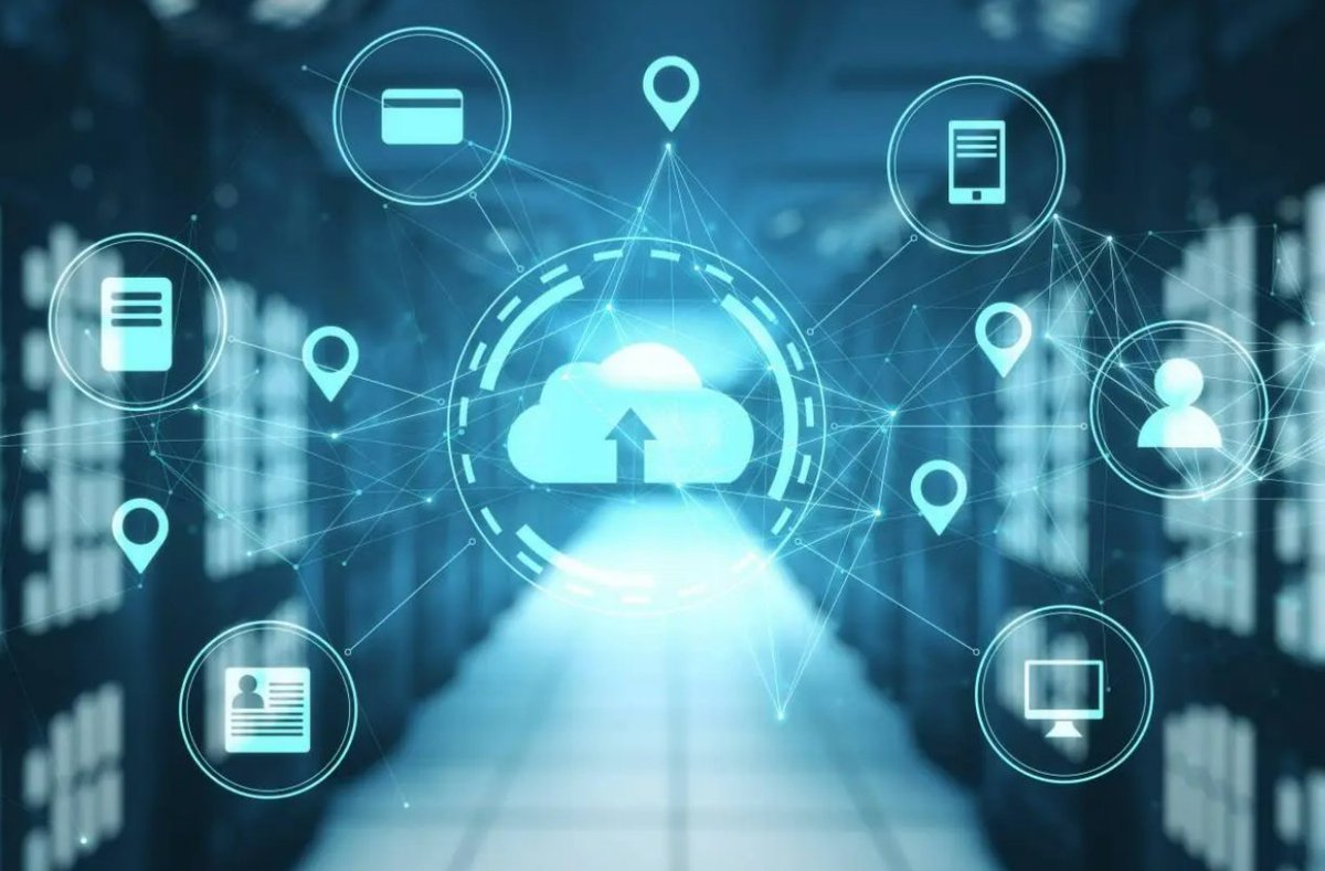 Fin986344658385's tweet image. Google execs see AI as an accelerator, not an automation tool. Kurian says AI bridges skill gaps; Pichai says it frees engineers for meaningful work. Both stress AI is a helper.
#AIAccelerator #GoogleLeadership