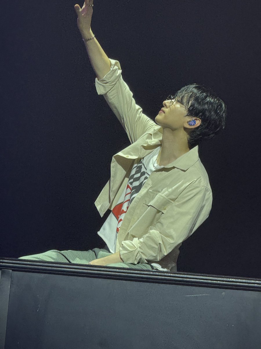 JacquiRys's tweet photo. #SUPERJUNIOR #SUPERSHOW10INMEXICO #EUNHYUK https://t.co/Ln0iOASbtt