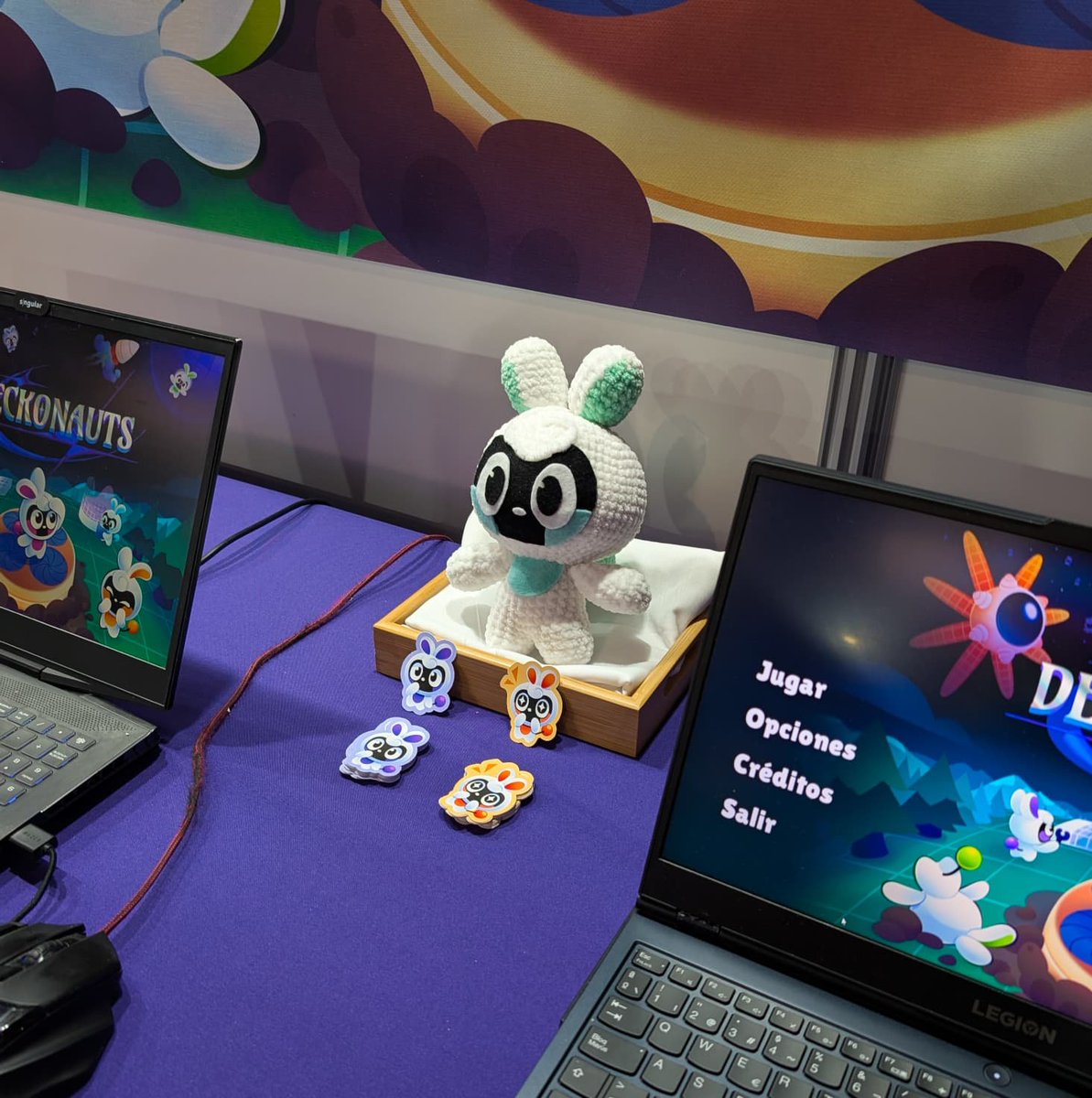 KEStudio_es's tweet photo. After an incredible weekend at @bcngamefest, we say goodbye, but also see you next year! Thank you for all the lovely words and talks to everyone who came to our booth to play #Deckonauts

Now it's time to rest, think, and continue with the hard work!

See you around deckonaut💫 https://t.co/LAOD4ucXJB