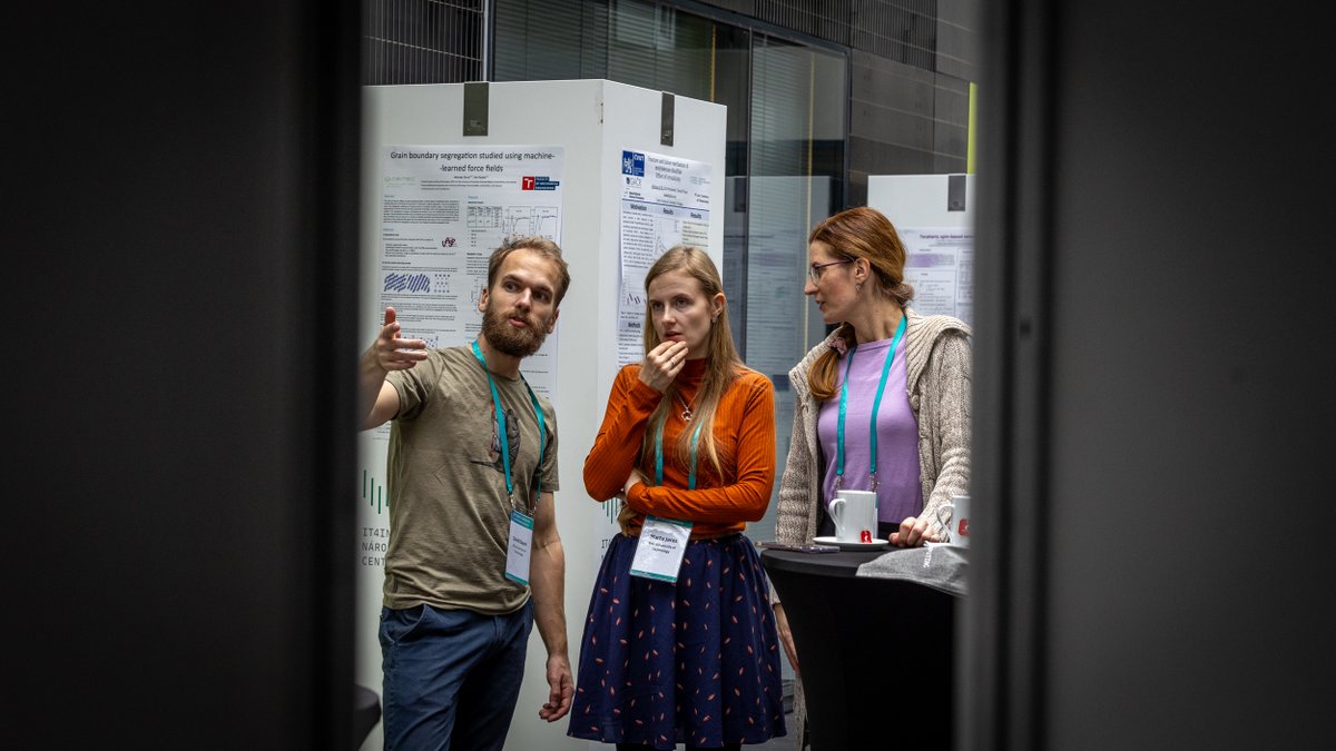 IT4Innovations's tweet image. Join the 9th Users’ Conference of IT4Innovations!
📅 30–31 Oct 2025 | Ostrava
Learn about upgrades, hear HPC user talks, and connect with our community.
🖊️ Register by 22 Oct
👉 events.it4i.cz/event/346/
#UsCoIT4I = #HPC & #Supercomputing with @eINFRA_CZ