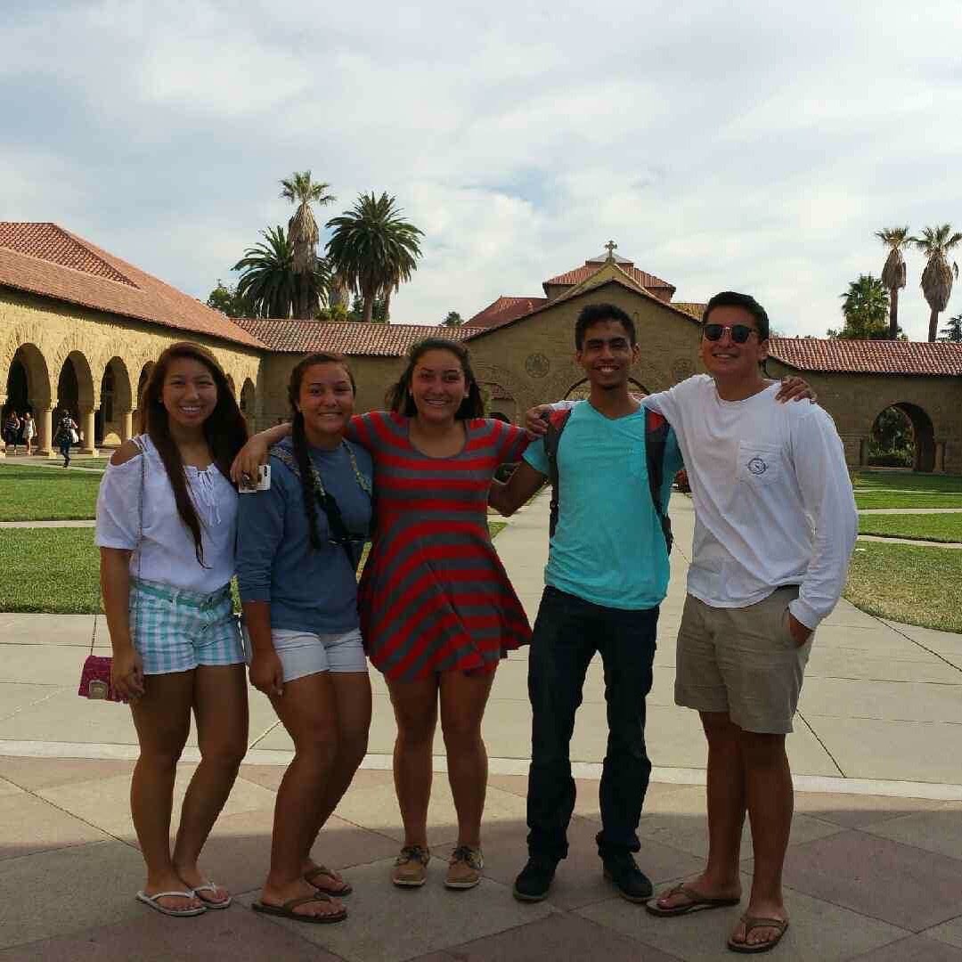 PytheaAI's tweet photo. I spent my entire adolescence reverse-engineering Stanford admissions.

100-hour weeks. Varsity sports. Science fairs. Working at my mom's BBQ restaurant in Bluffton, SC.

First person from my town to ever get into Stanford.

Then I learned something that changed everything. 🧵 https://t.co/5sCNlydkNT