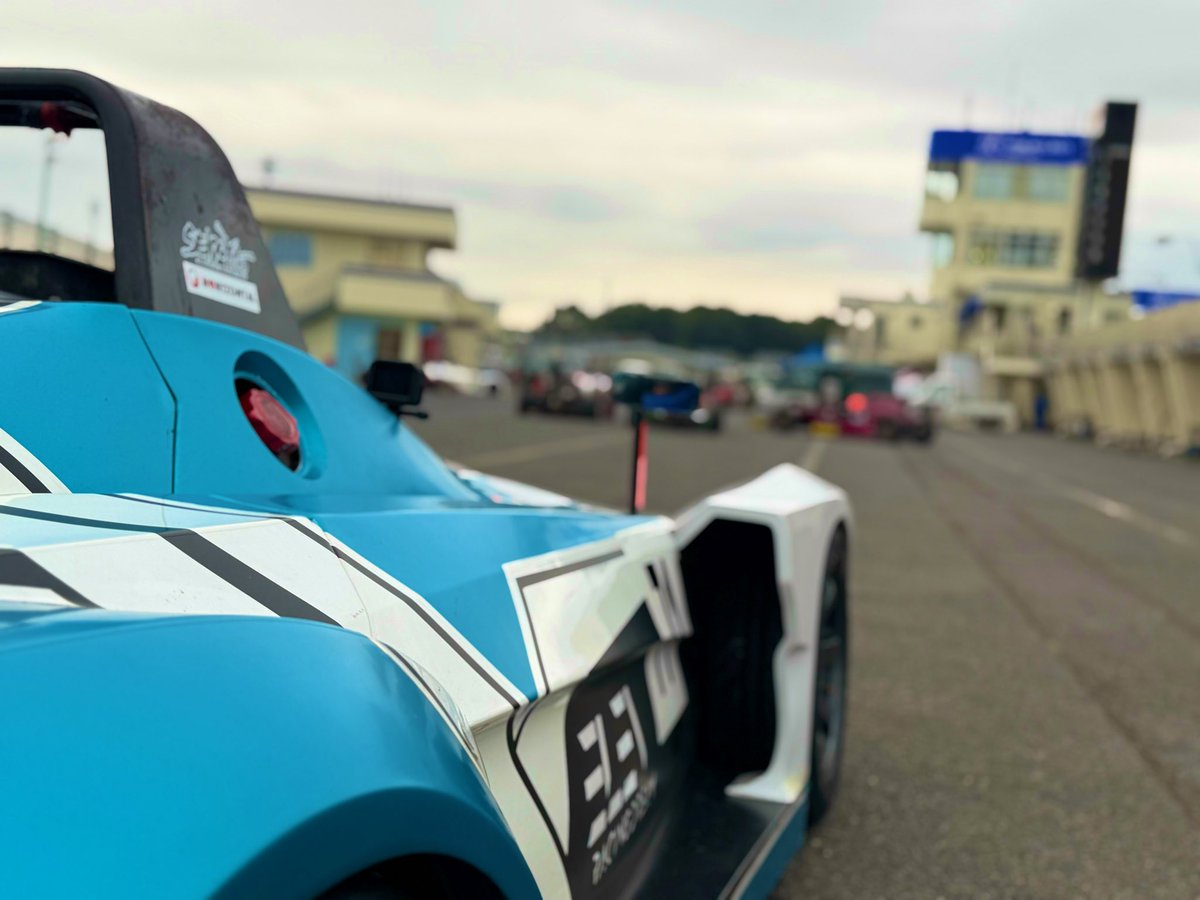ELEVレーシングドリーム (@elevracingdream) on Twitter photo 本日は筑波コース2000にてs-fj ロードスター VITAと全車種集合❗️
来週のレースウィークに向けセットテスト&練習走行‼️
91号車颯太選手はついに58秒5までベストを更新しマシーンへの慣熟も最高潮✨
パーティレースデビューの金谷選手も本番仕様で様々な経験ができました
フォーミュラ枠大盛況な1日👐 本日は筑波コース2000にてs-fj ロードスター VITAと全車種集合❗️
来週のレースウィークに向けセットテスト&練習走行‼️
91号車颯太選手はついに58秒5までベストを更新しマシーンへの慣熟も最高潮✨
パーティレースデビューの金谷選手も本番仕様で様々な経験ができました
フォーミュラ枠大盛況な1日👐