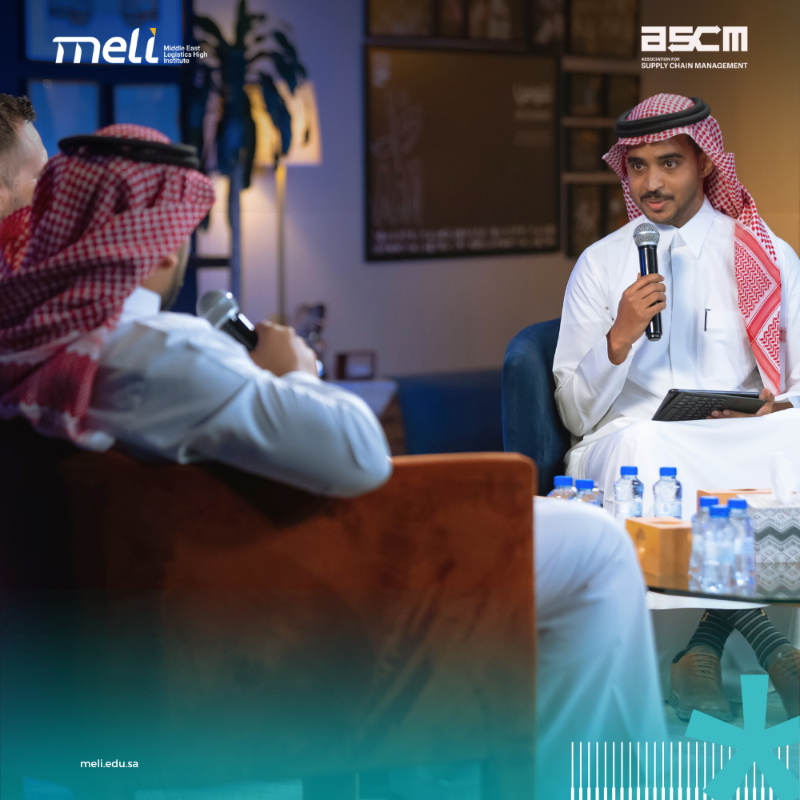 MELI_Logistics's tweet photo. جلسة حوارية أقيمت في مسرح "ذا ستيج"  بعنوان:
" جسر معايير سلاسل الإمداد العالمية مع التميز المحلي 🇸🇦"

بمشاركة خالد الماس وغرانت سوانبويل

🔹 ناقشت الجلسة مواءمة المعايير العالمية مع السوق المحلي ودور شهادات ASCM مثل CSCP في تمكين قادة سلاسل الإمداد.

@ascm_hq
