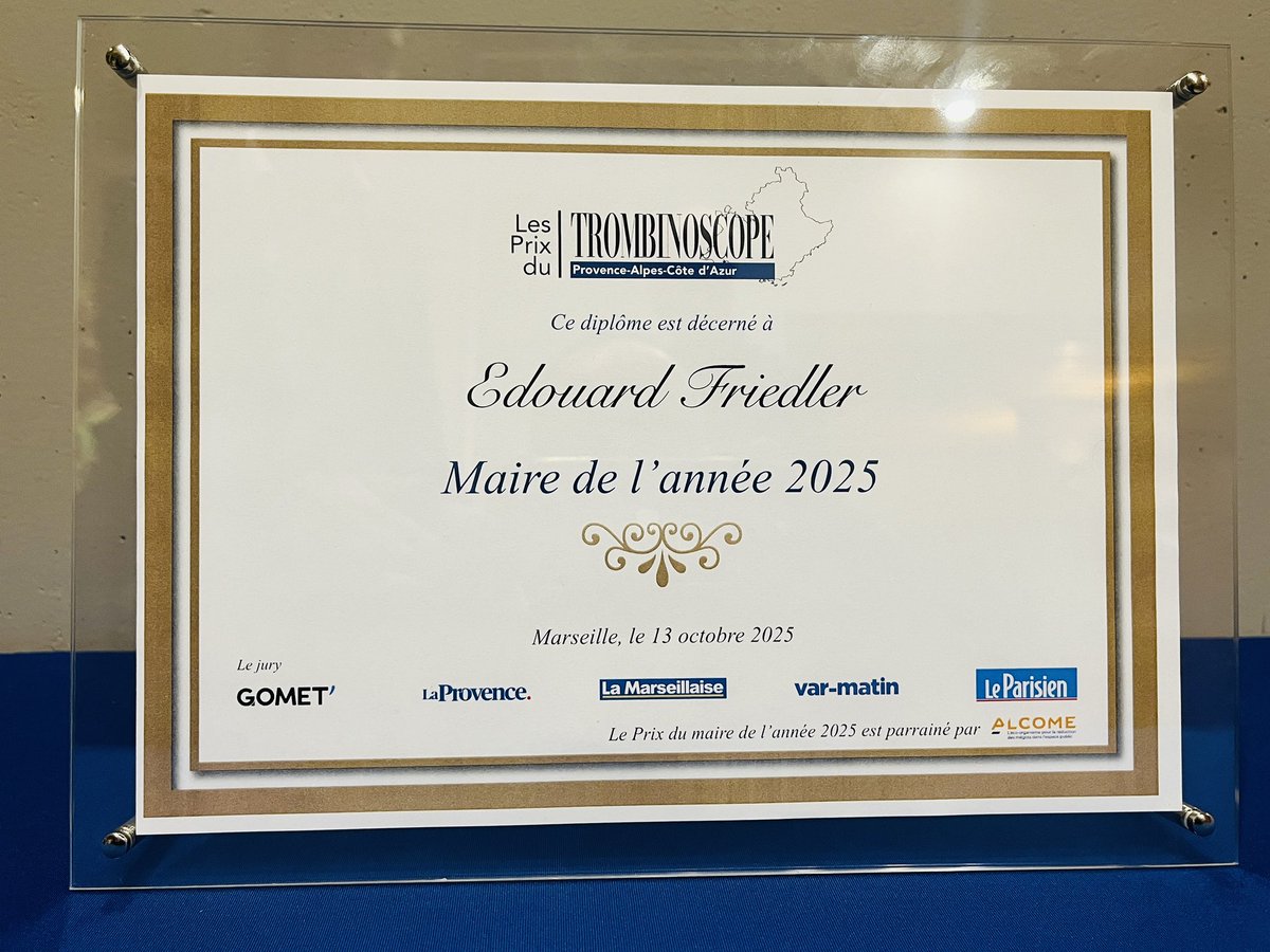 VolpiFrancois's tweet photo. Félicitations à Édouard FRIEDLER, Maire du #Beausset, distingué par le Grand Prix du Trombinoscope des Territoires – Maire du Var 2025 👏
Une reconnaissance du courage politique et de la fidélité aux valeurs républicaines. 🇫🇷
#ServicePublic #LeBeausset https://t.co/V3H4N9oe0U