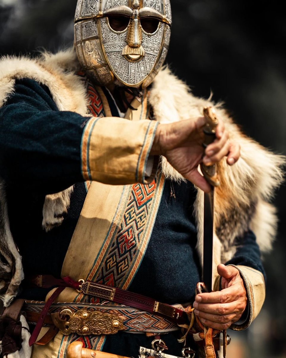 Frogmouth (@yumcarton) on Twitter photo 