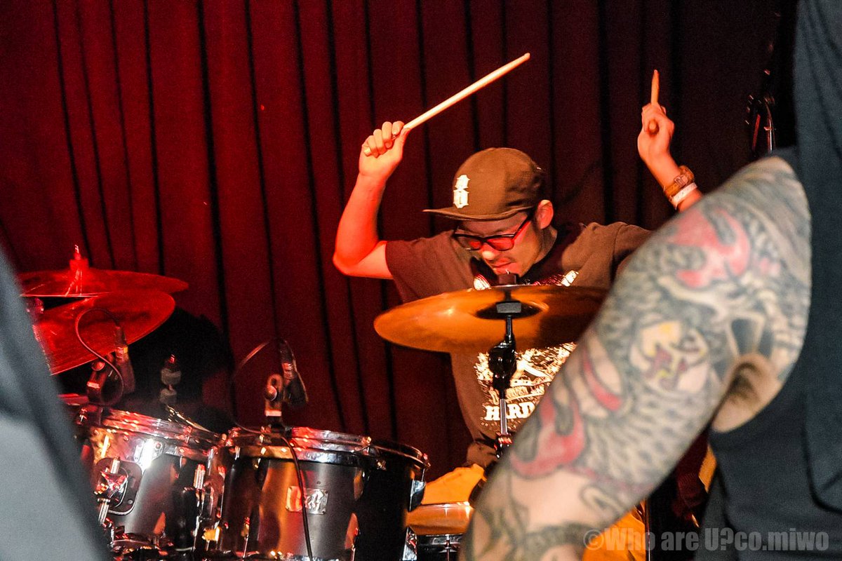 𝐁𝐑𝐎𝐊𝐄𝐍 𝐋𝐈𝐅𝐄 tweet media