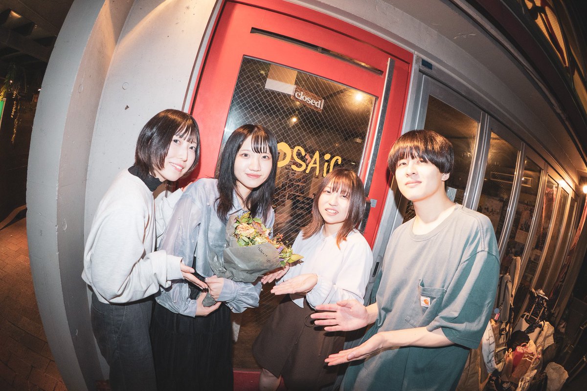 Halbie_official's tweet photo. 2025.10.13

Halbie pre.
『やがて星になる僕たちは』

今までHalbieを愛してくださった皆様に、最大限の愛と感謝を込めて。

📷´- @shuta_photo https://t.co/vYd9NzTXe1