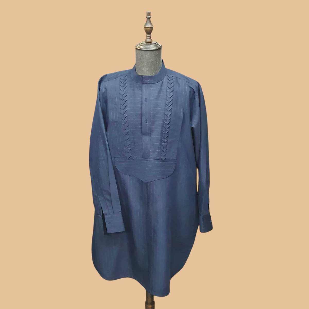 Qollars's tweet image. Qollars 'South-Side' Woko Kaftan

#lookfresh😎