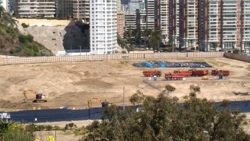 vinadenuncia's tweet photo. Esos paños están llenos de asbesto friable, y #COPEC no se hace cargo del tema, y es demasiada la coincidencia que el porcentaje más alto en cancer de mamas en la V región lo tiene Viña Del Mar ! @MacaRipa @MMAChile @meconomia @ministeriosalud @SaludSsrv https://t.co/sUVx8MjnSL