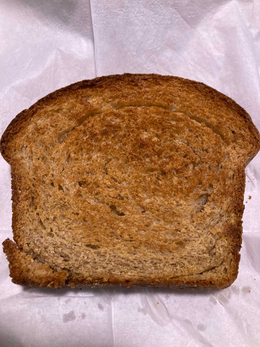 tfpjr492's tweet image. Toasted breakfast bread - pure and simple

#bakingbread  🍞